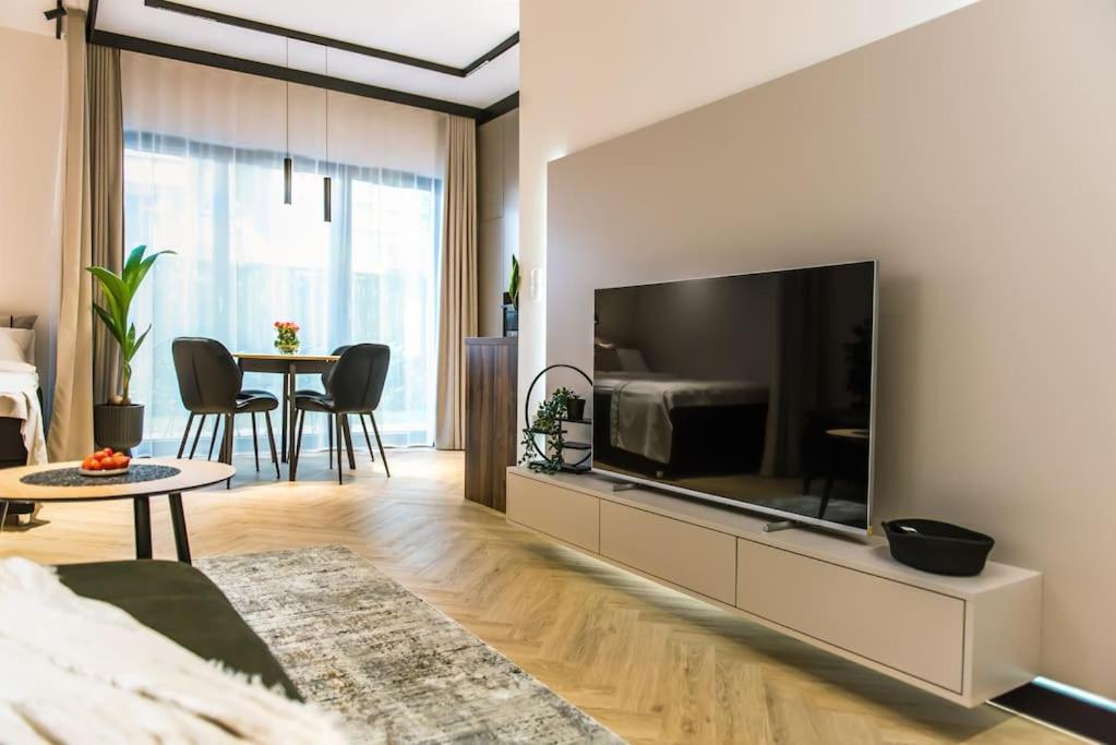 Jungle 4rent * Krakau